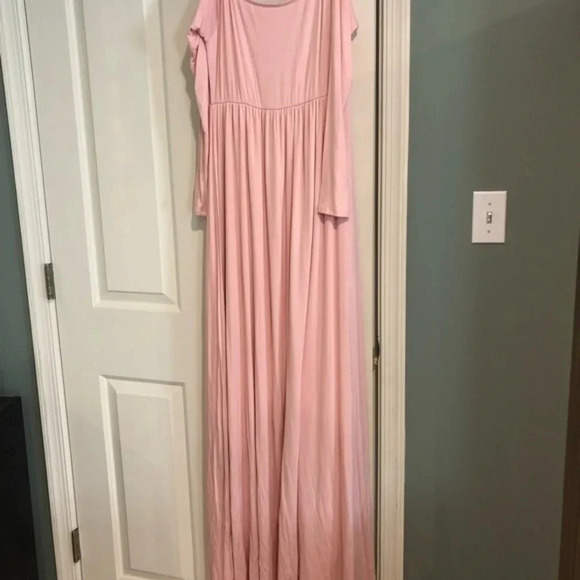Pinkblush Dresses & Skirts - Pinkblush Pink maternity maxi, Sz medium